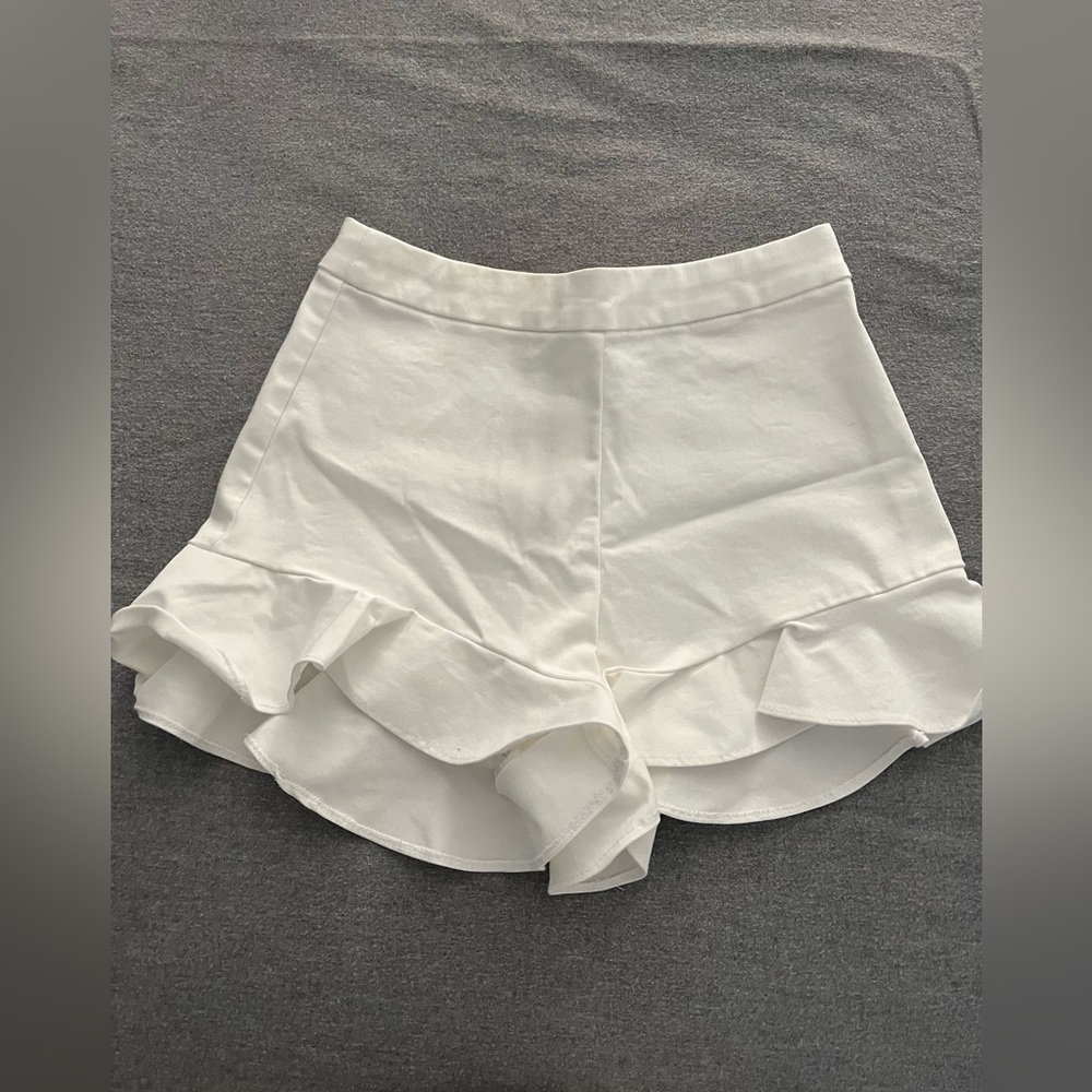Zara white ruffled shorts